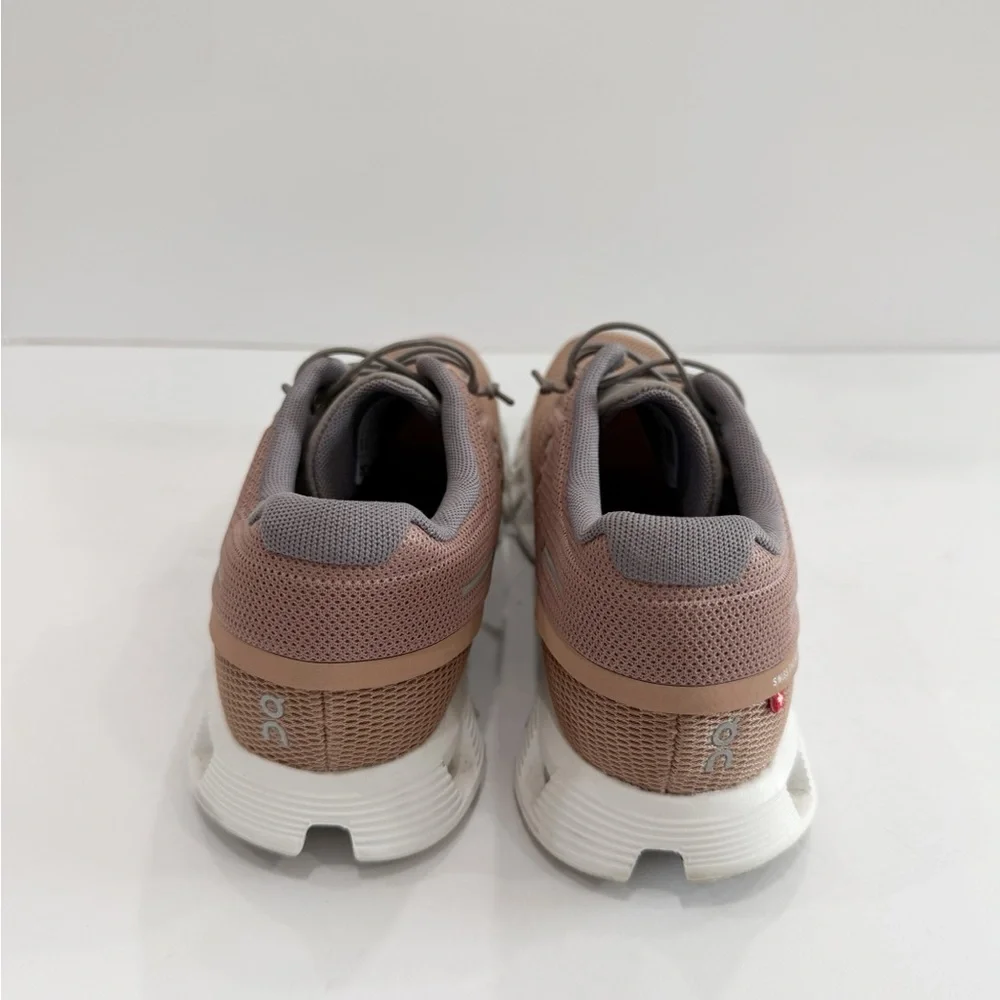 On Running Cloud 5 Women’s Shoes